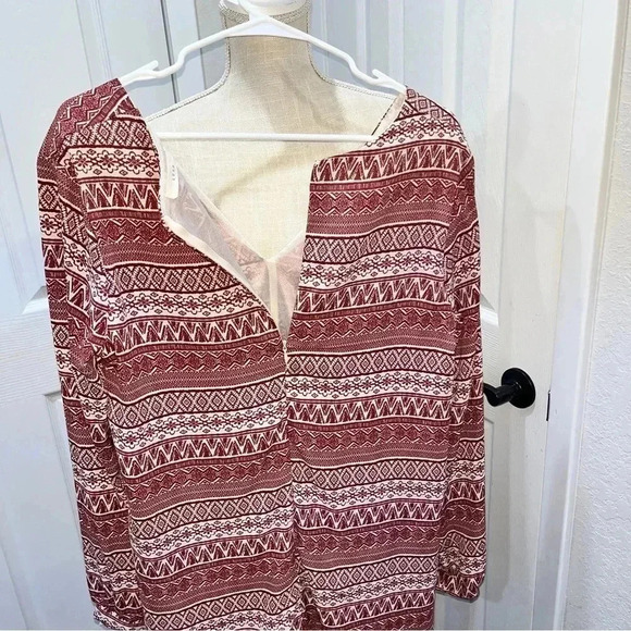 Lush Romper Zip back long sleeve Shorts - Picture 4 of 10